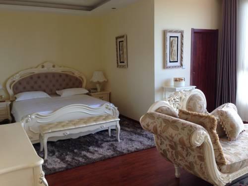 Victoria Beach Hotel