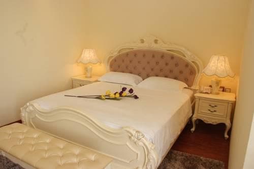 Victoria Beach Hotel