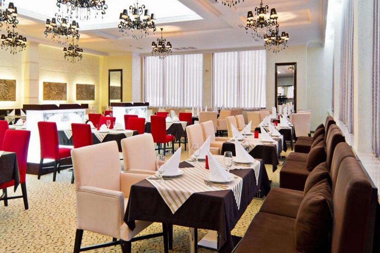 Hotel Russia