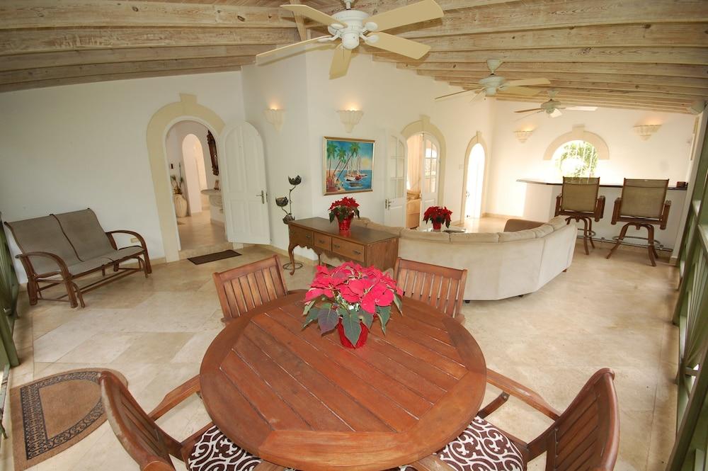 Villa Horizon