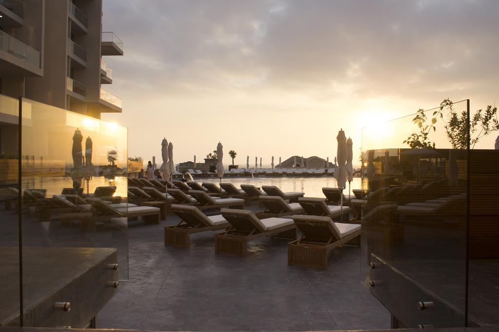 Whitelace Hotel Resort & Spa