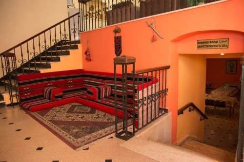 Black Iris Hotel