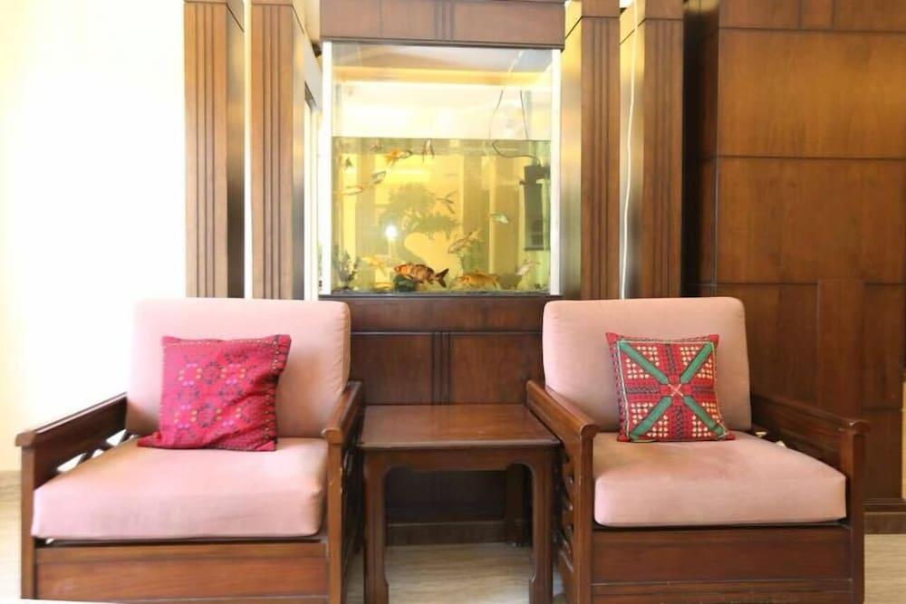 Al Zaitouna Hotel