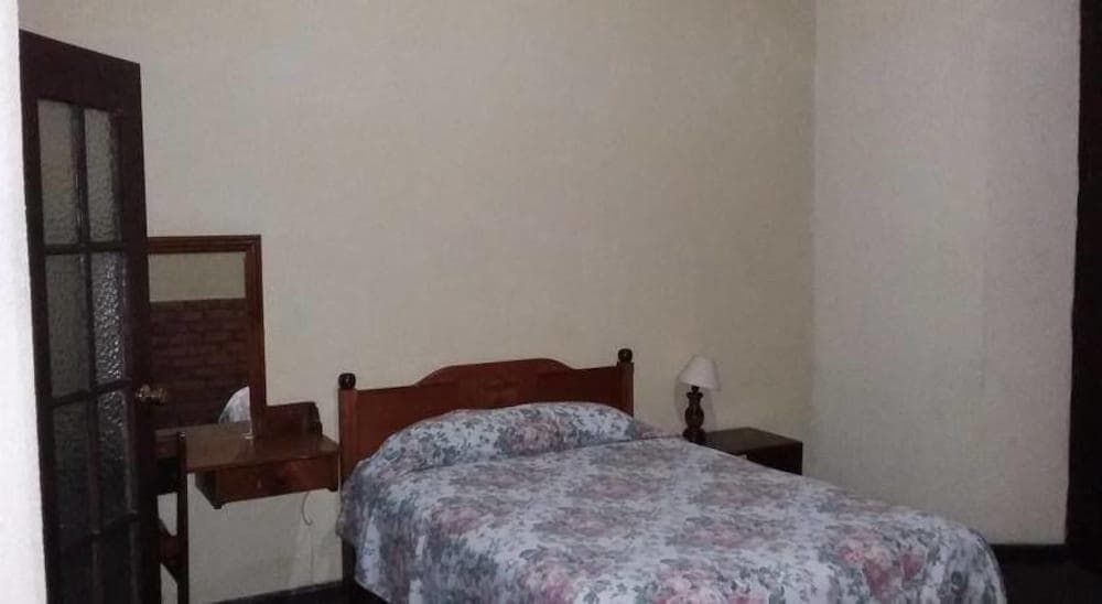 Hotel Villa Real Plaza