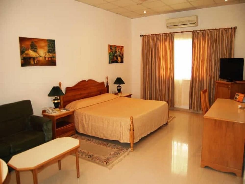 Prince Hotel