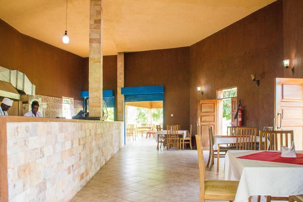 Kabalega Resort