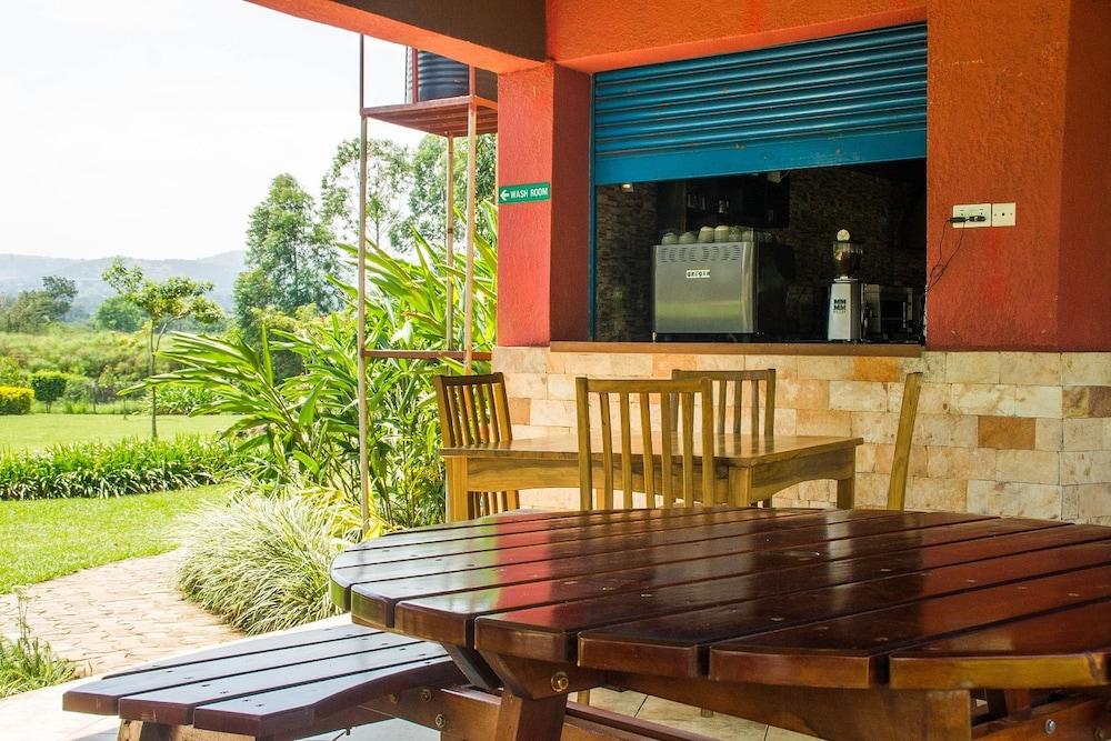 Kabalega Resort