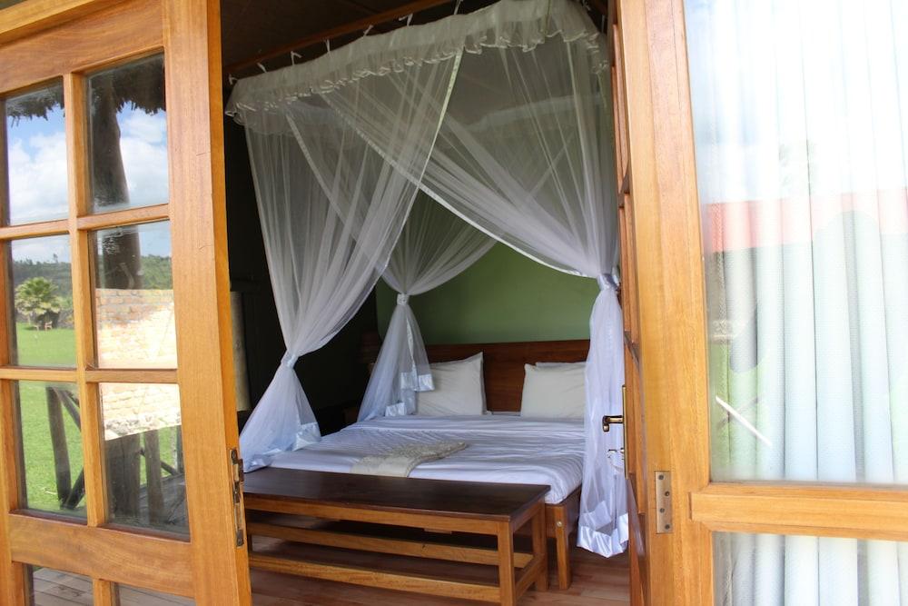Lake Chahafi Resort