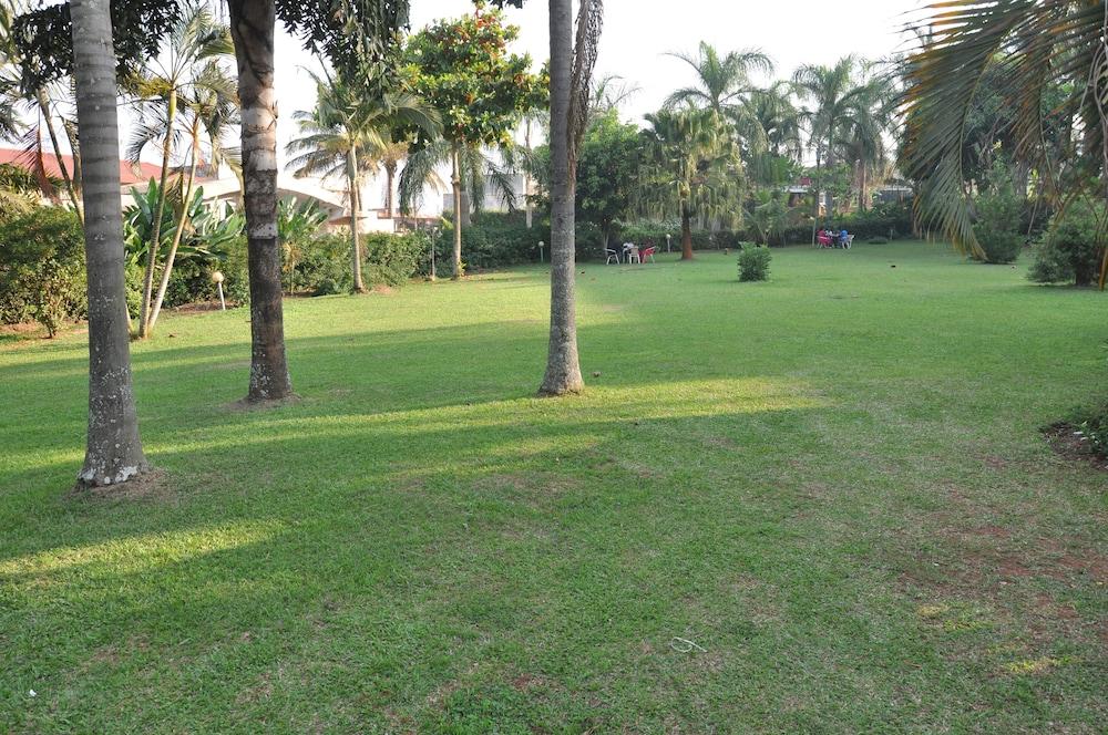 Tropic Inn Hotel