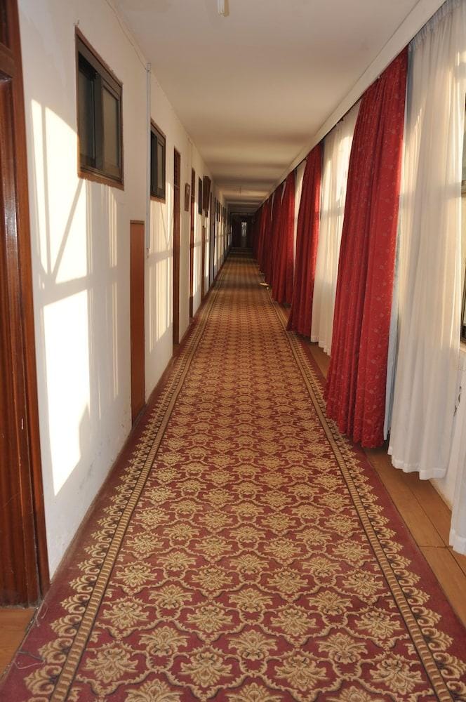 Tropic Inn Hotel