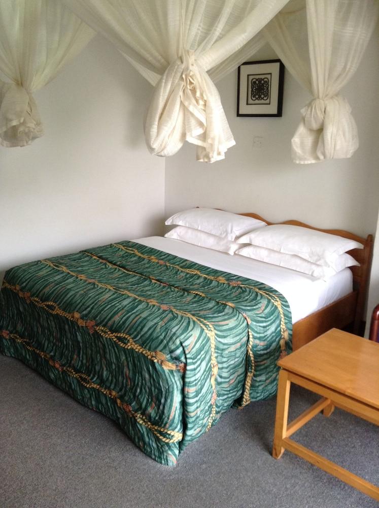 Hotel Brovad