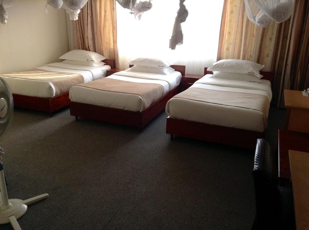Hotel Brovad