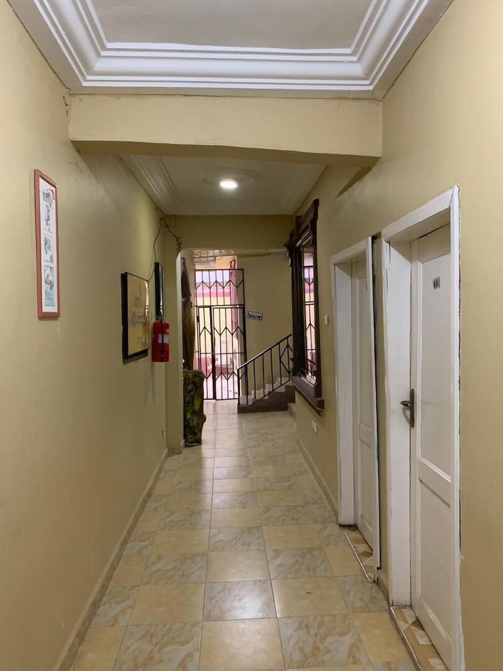 Gyason Royal Guesthouse