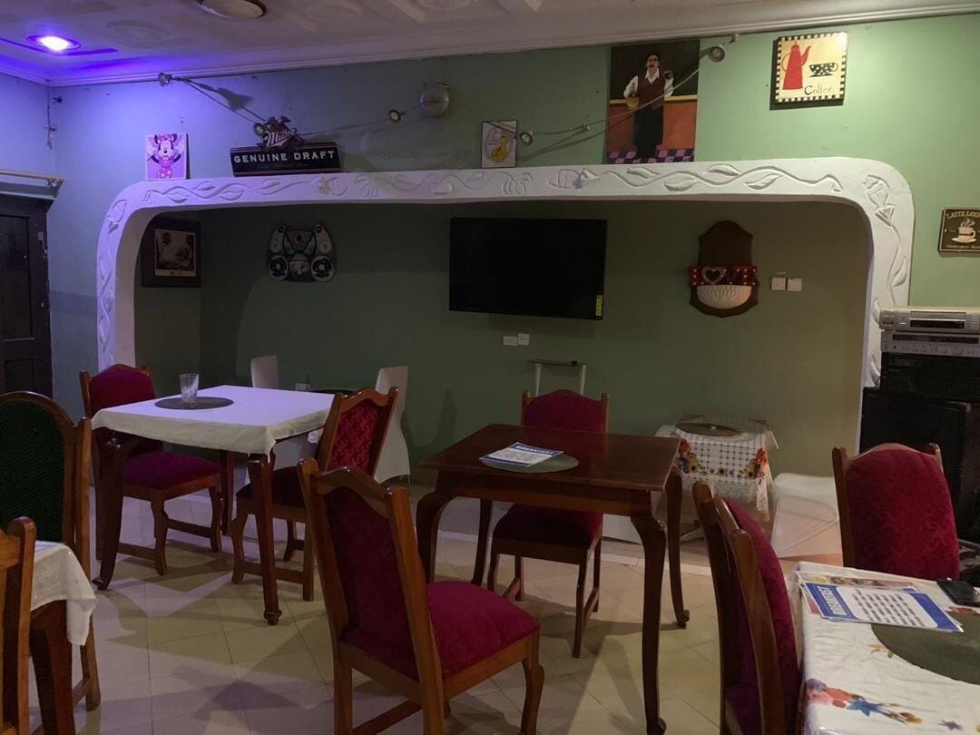 Gyason Royal Guesthouse