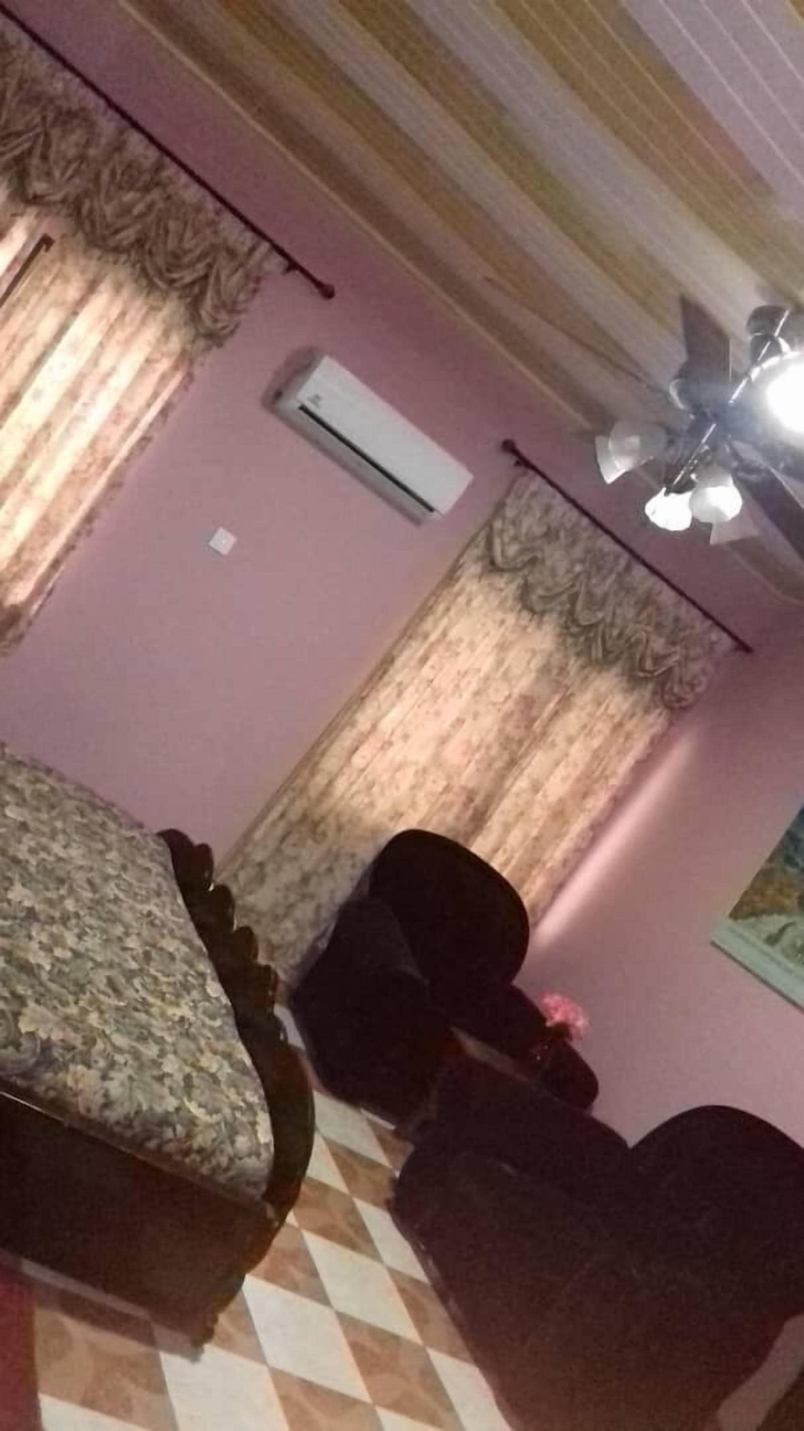 Gyason Royal Guesthouse