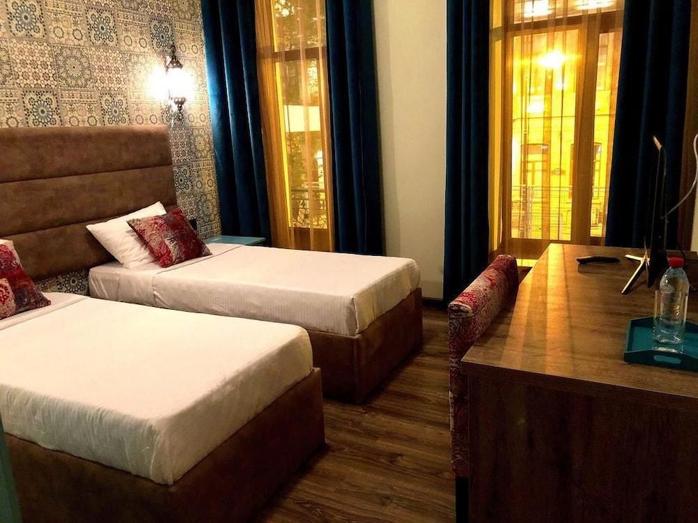 Sahil Hostel & Hotel