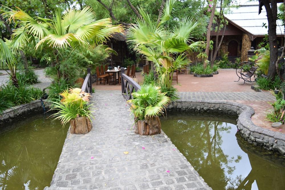 Bagan Central Hotel