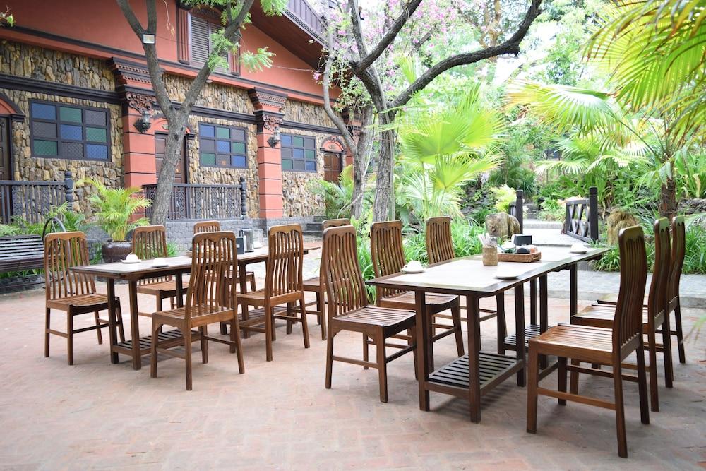 Bagan Central Hotel