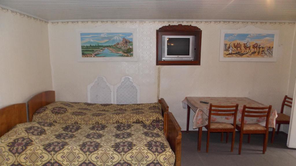 ARTSIV Guesthouse