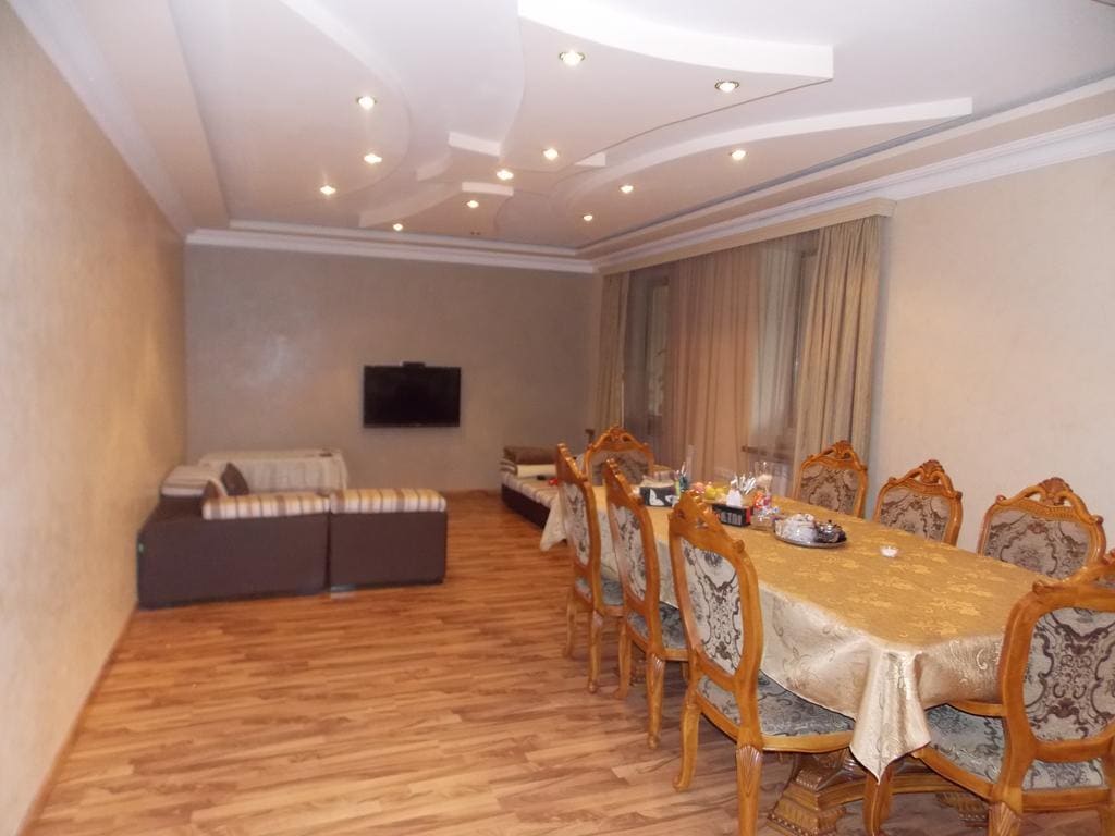 ARTSIV Guesthouse