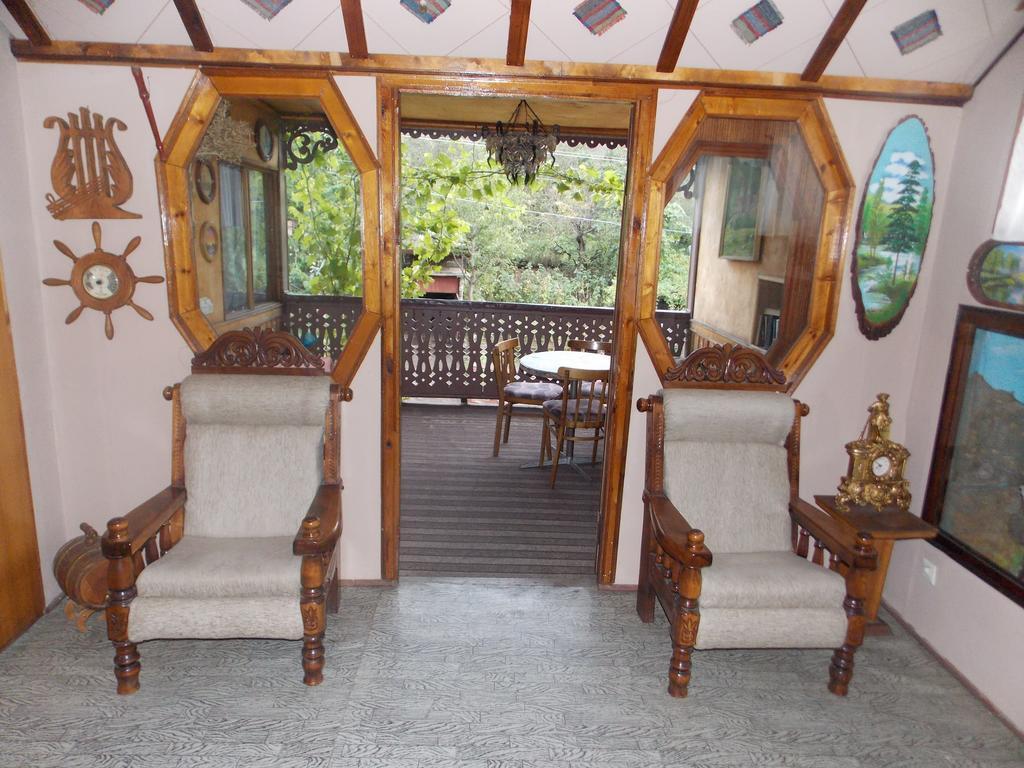ARTSIV Guesthouse