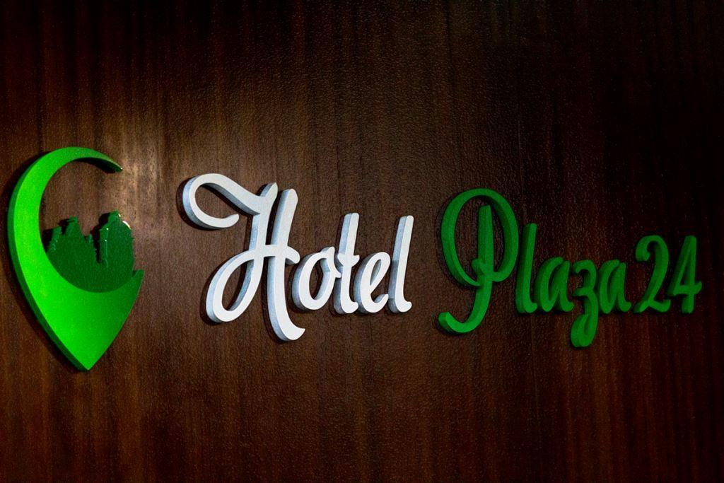 Hotel Plaza 24