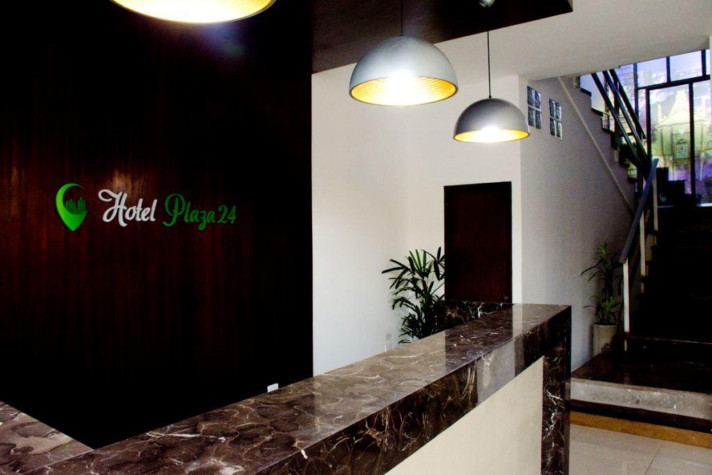 Hotel Plaza 24
