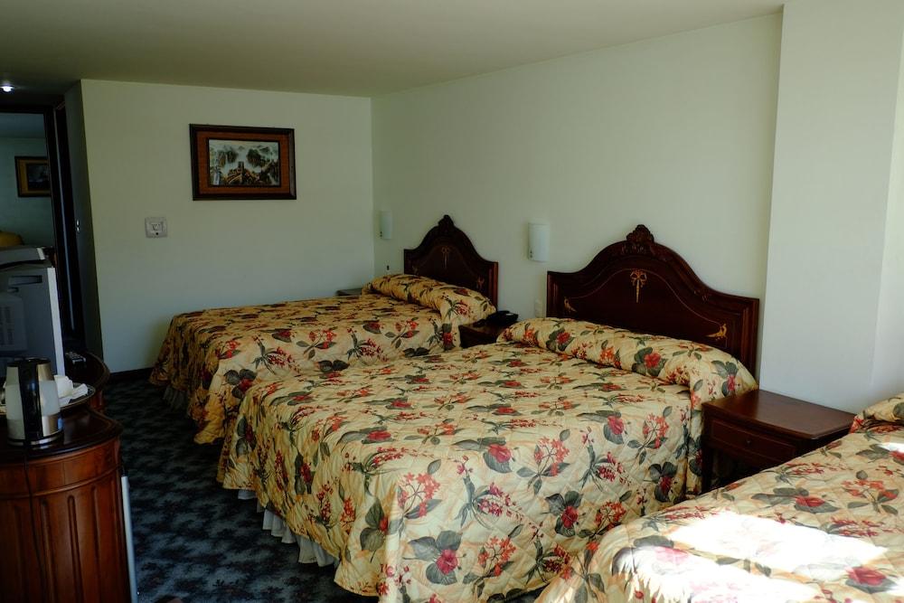Hotel Eden