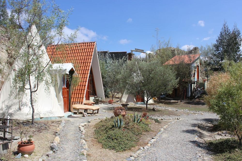 Colibri Camping And Eco Lodge