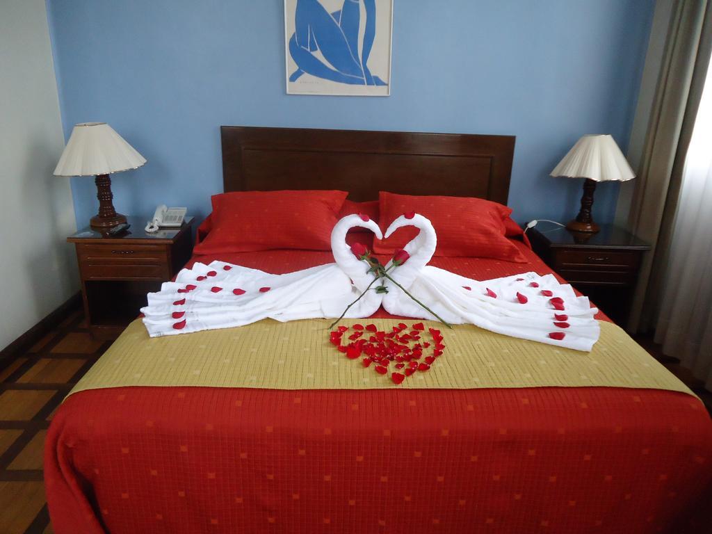 Victoria Plaza Hotel