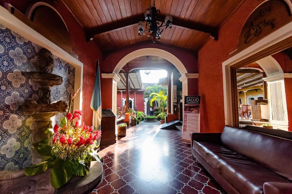 Hotel Astor