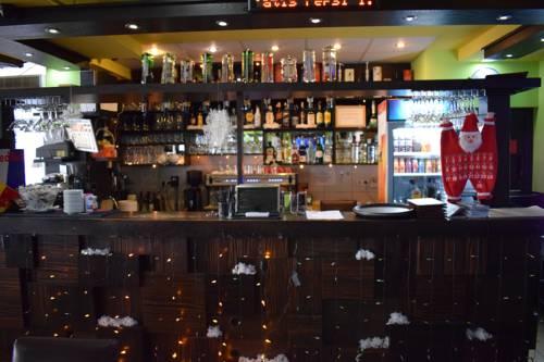 Radio Cafe Kanal 77 Hotel