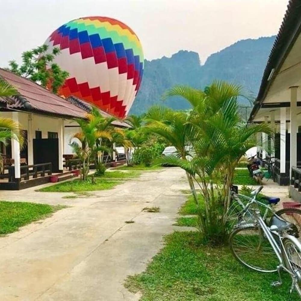Somsiri Resort