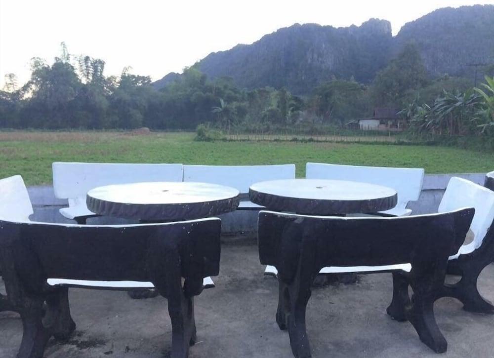 Somsiri Resort