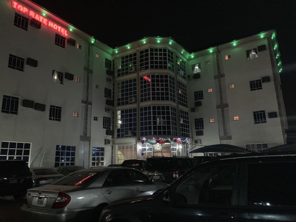 Toprate Luxury Hotel