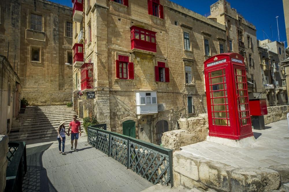 Spinola Bay Apartment