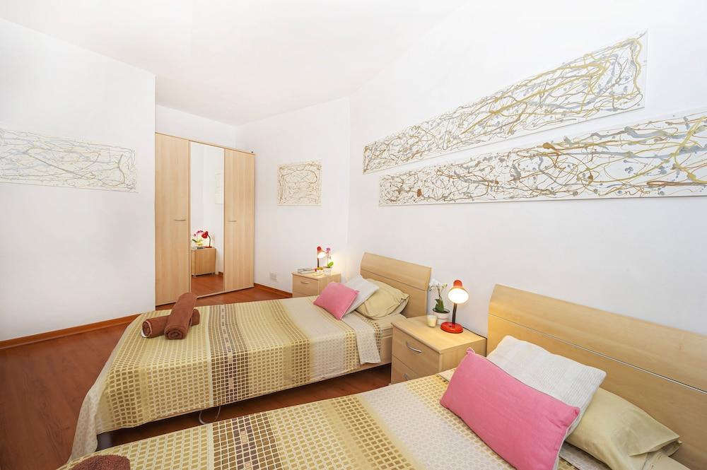 Spinola Bay Apartment