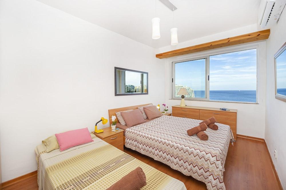 Spinola Bay Apartment