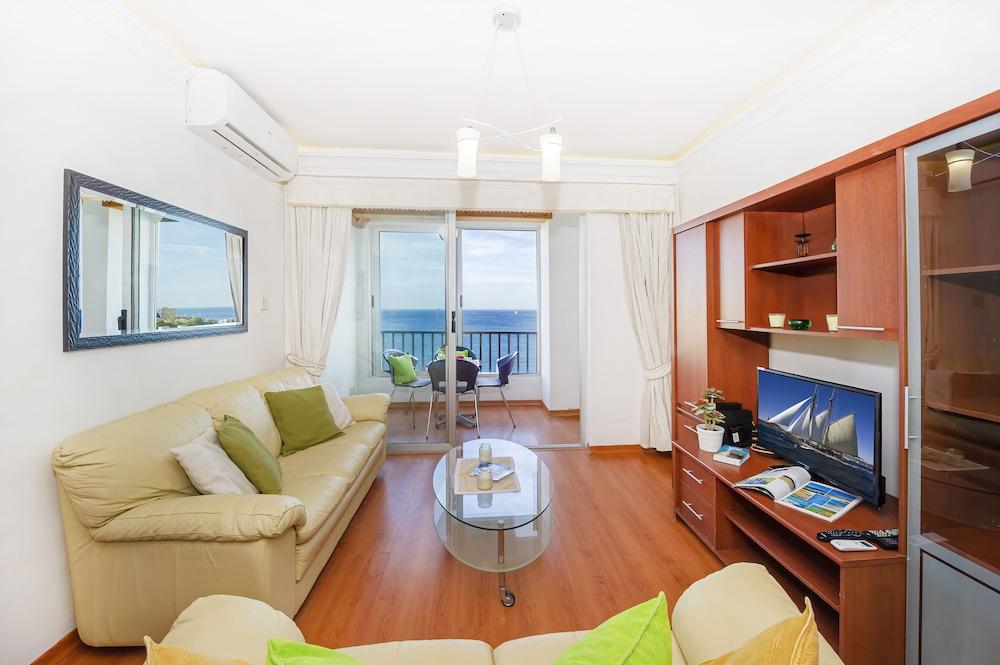 Spinola Bay Apartment