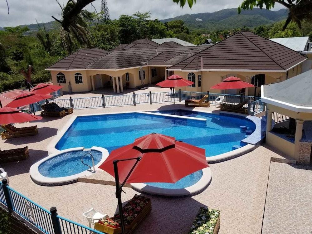 North Star Villa