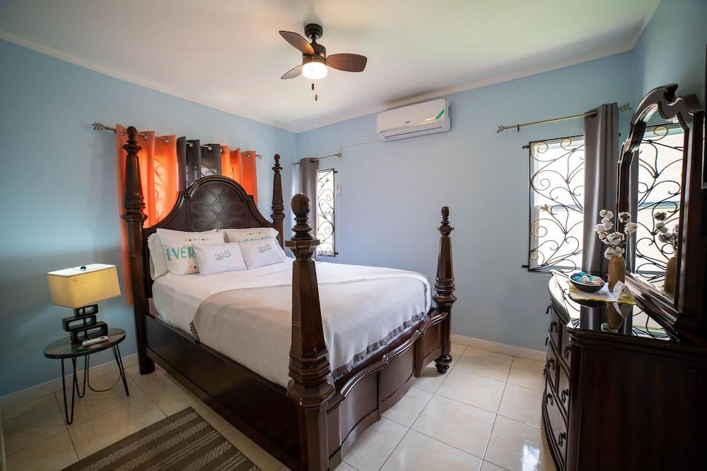 Nickels Garden Villas