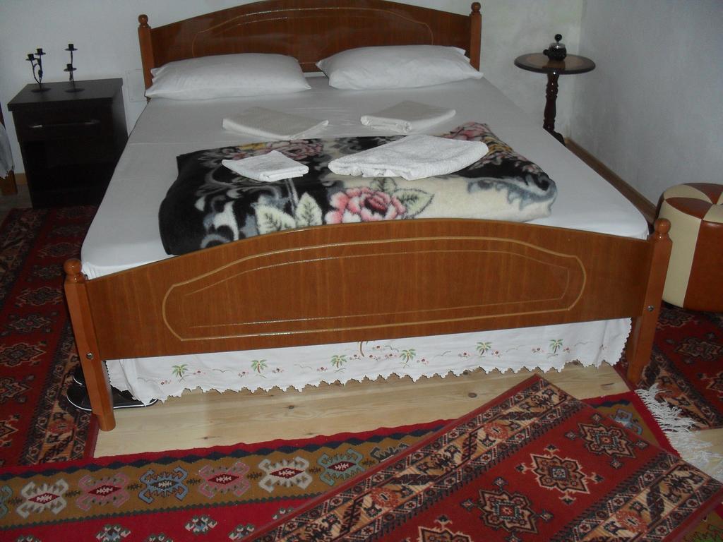 Rooms Emiliano
