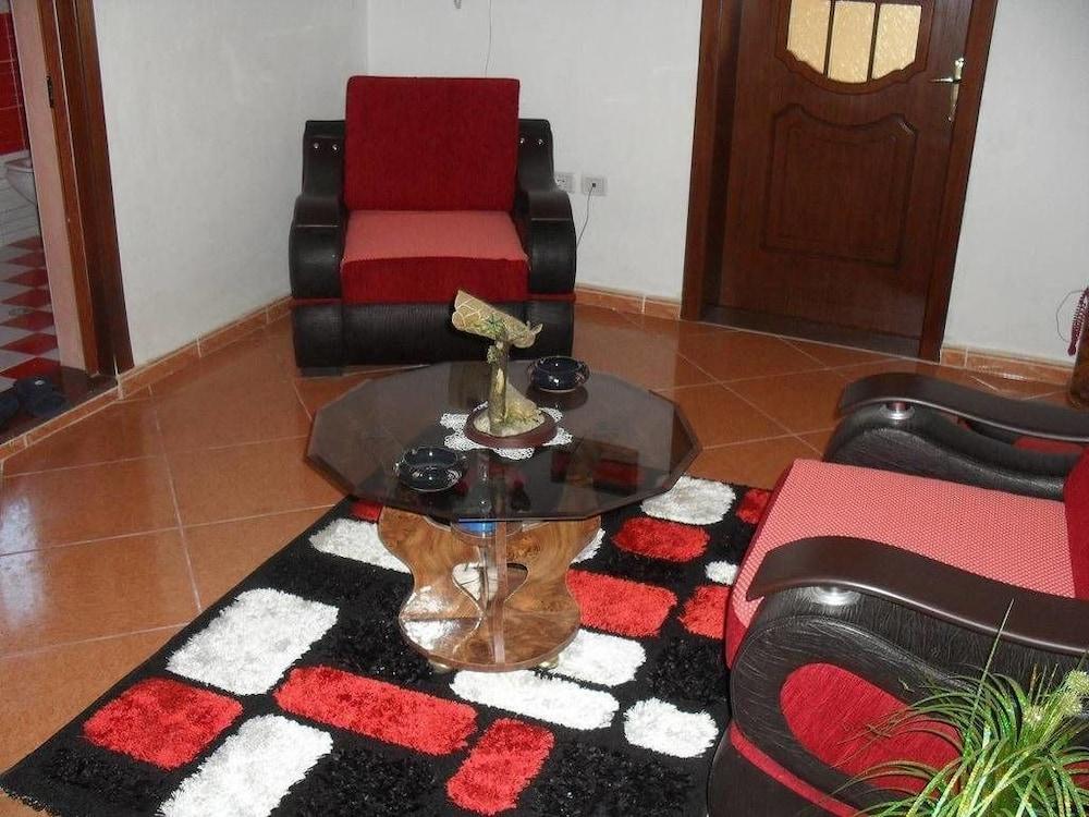 Rooms Emiliano