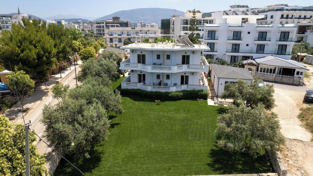 Villa Vasili