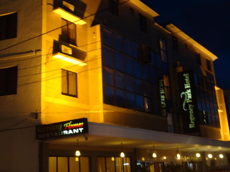 Regency Park Hotel
