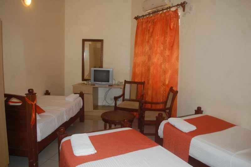 Regency Park Hotel
