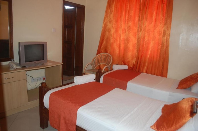 Regency Park Hotel