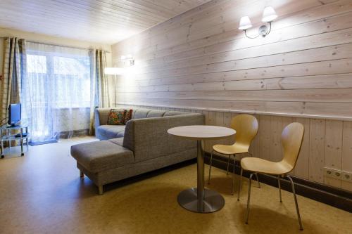 Agate Hotel