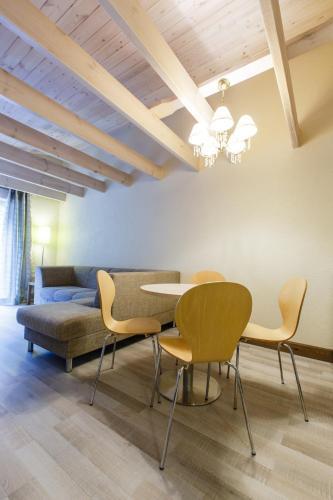 Agate Hotel