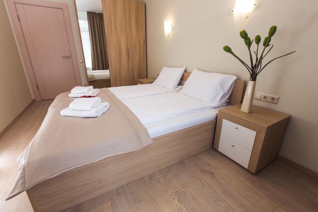 Katrin Apartments
